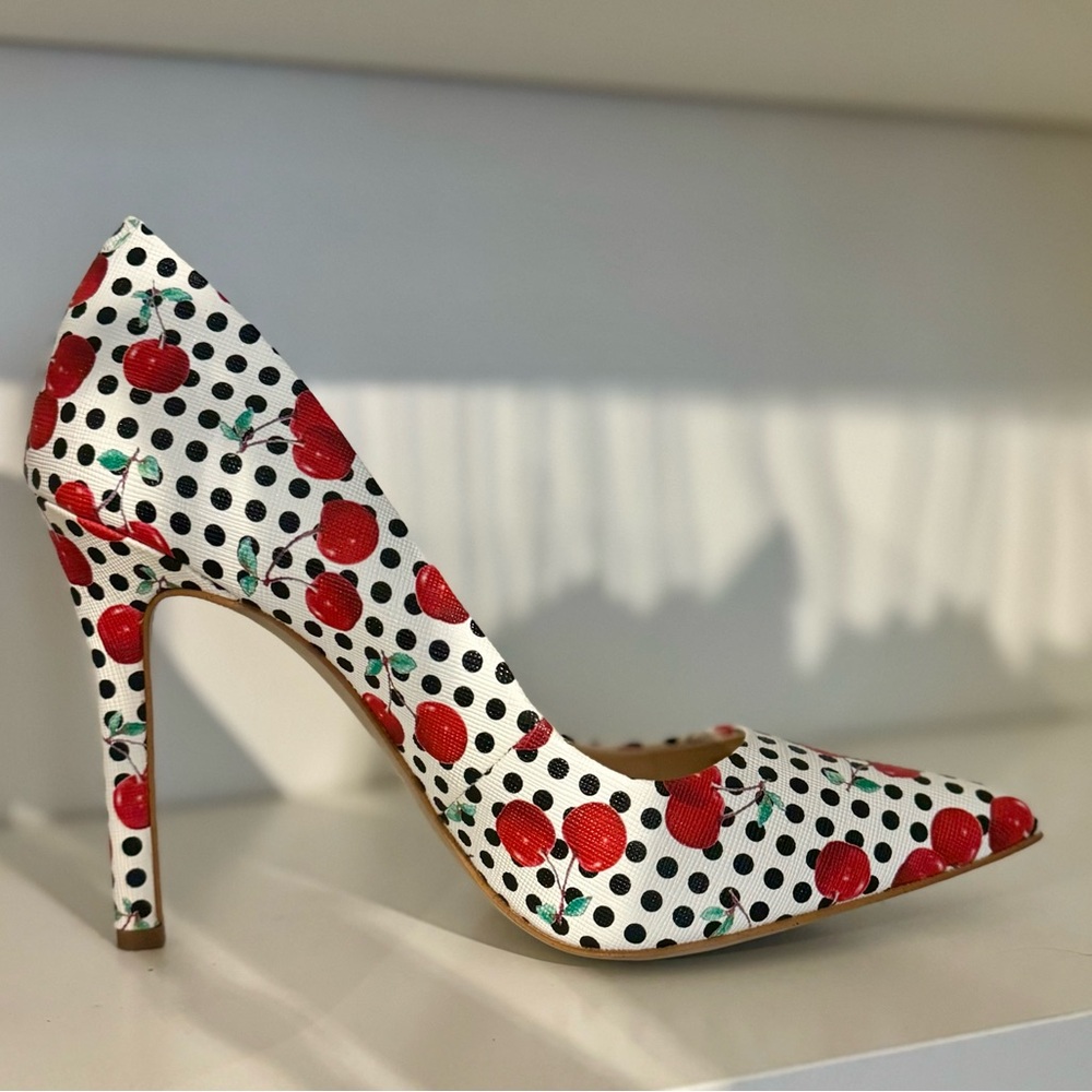 Jessica Simpson Cherry Heels